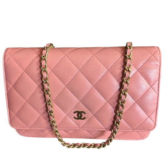 CHANEL Lambskin Leather WOC Shoulder/Crossbody  Bag - Picture 1 of 3